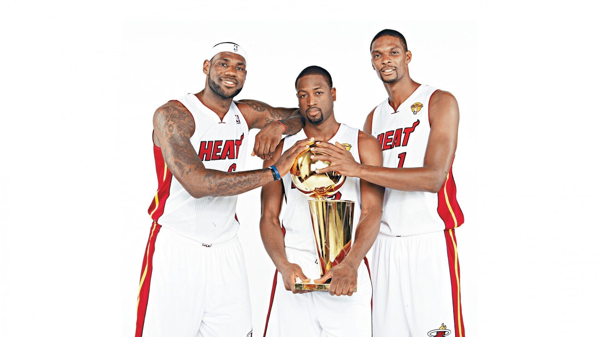 夏季联赛最新形势：北京首钢高居榜首，俄克拉荷马城雷霆强势追赶，冠军归属成迷的简单介绍